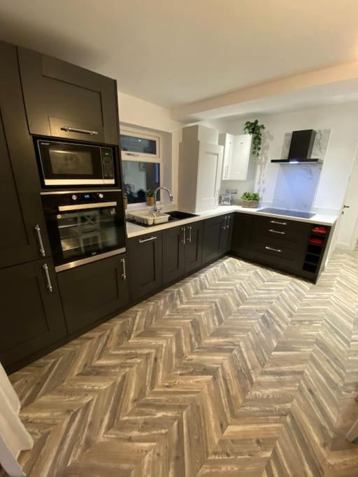 Thornton  Wharfedale Lodge- Bungalow-3 Bed, 2 Bath, Amazing! מראה חיצוני תמונה